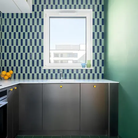 Unique For 2 Guests In By Renters *