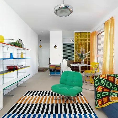 Unique For 2 Guests In By Renters