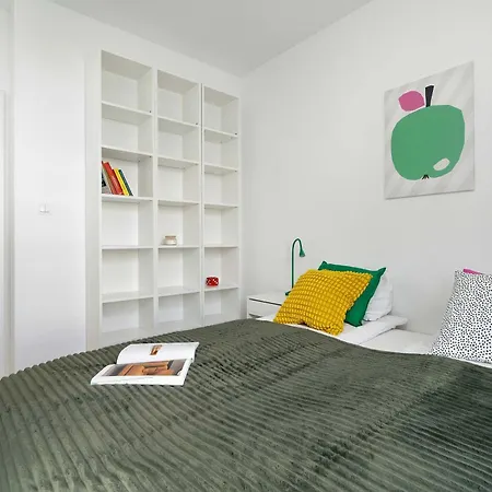 Apartament Unique For 2 Guests In By Renters Poznań